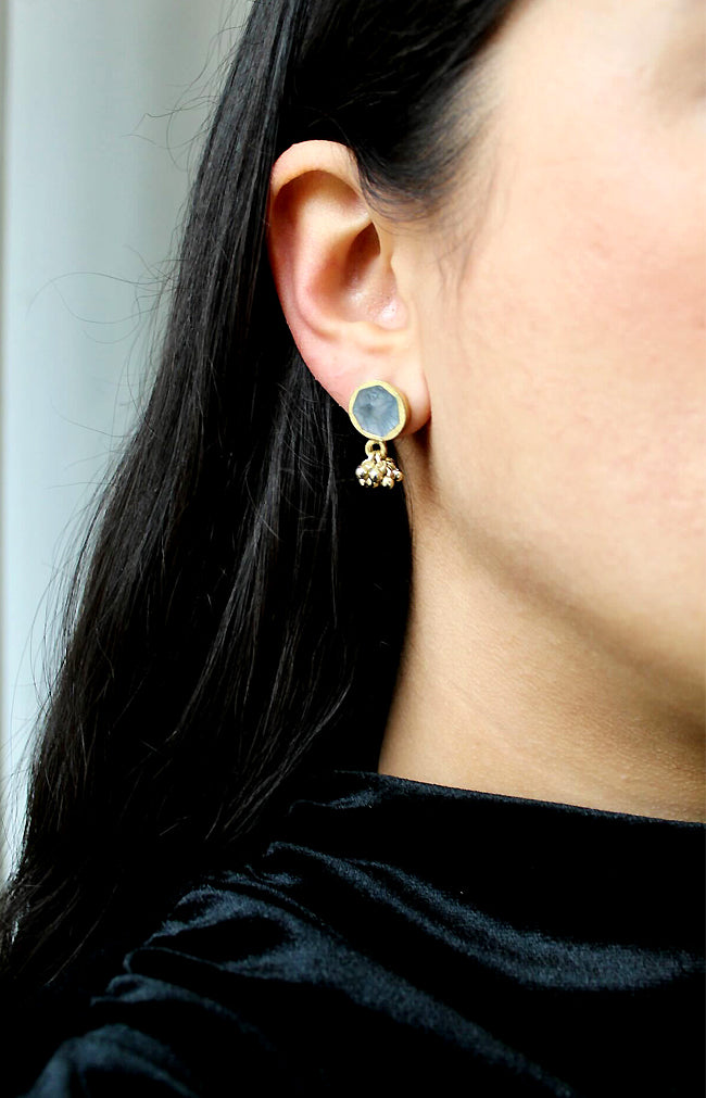 Aita Earrings - Grey