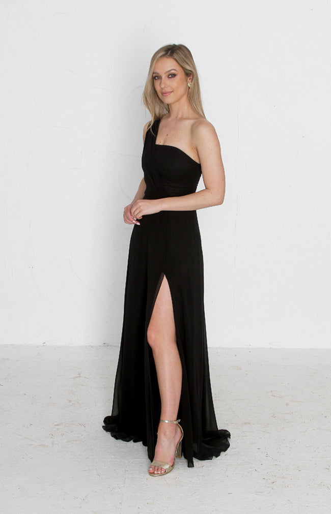 Maddox Gown - Black