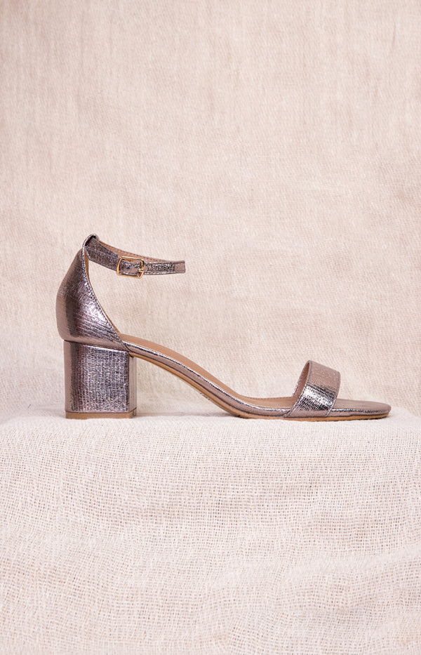 Pewter heels 2024