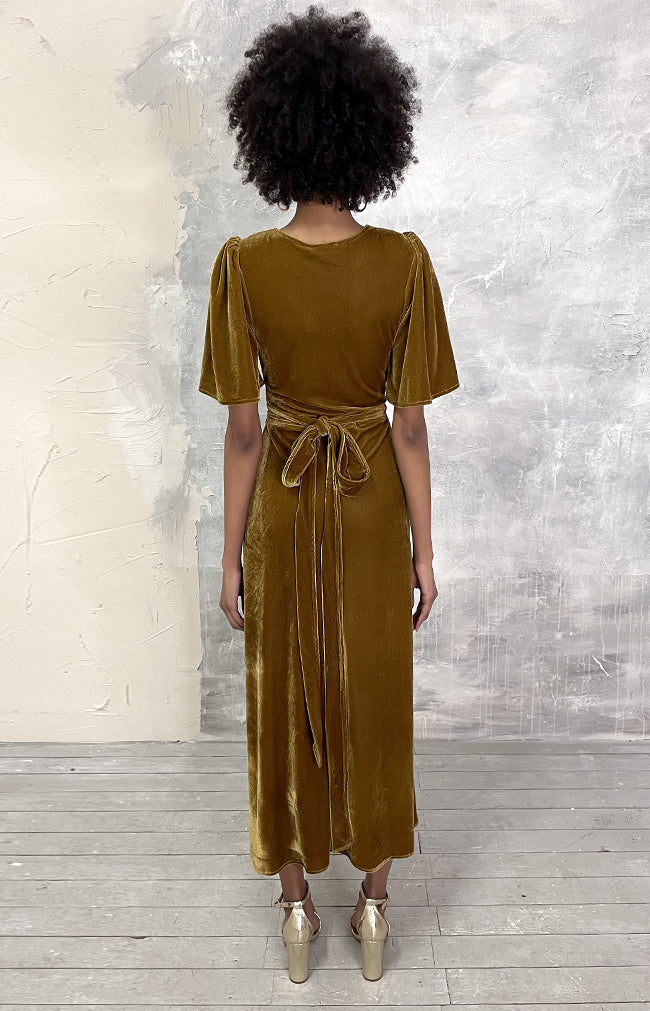 Verity Velvet Dress - Mustard